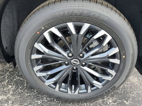 New 2025 Nissan Rogue Platinum w/ Platinum Premium Package image 7