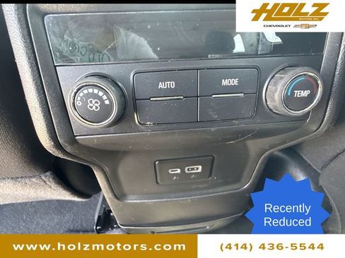 Certified 2023 GMC Acadia SLE image 20