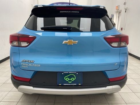 Used 2025 Chevrolet TrailBlazer LT w/ LT Cold Weather Package AWD/4WD image 18