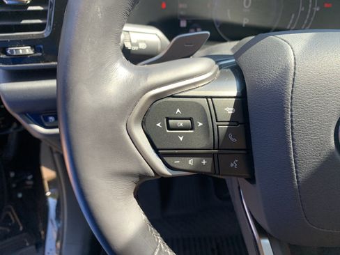 Used 2025 Lexus NX 350h AWD w/ Accessory Package (2T) image 19