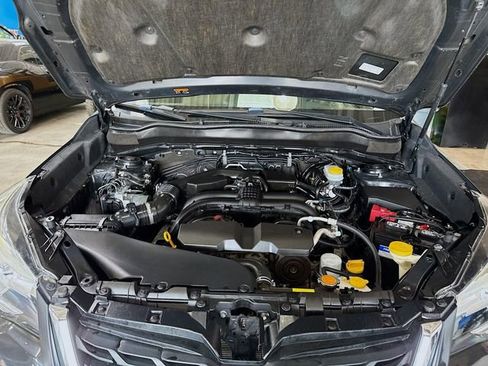 Used 2018 Subaru Forester 2.5i Limited AWD/4WD image 32
