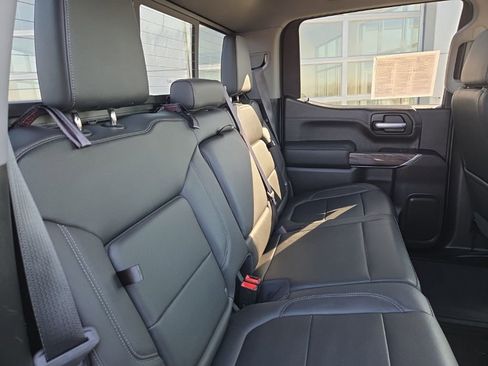 Certified 2021 Chevrolet Silverado 1500 LTZ w/ Technology Package image 18