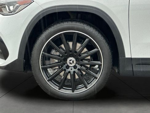 Certified 2022 Mercedes-Benz GLA 250 image 5