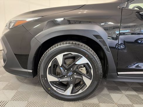 Used 2024 Subaru Crosstrek 2.5i Limited w/ Crosstrek Mirror Package image 10
