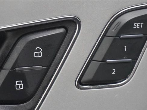 Used 2019 Audi Q7 2.0T Premium w/ Convenience Package AWD/4WD image 33