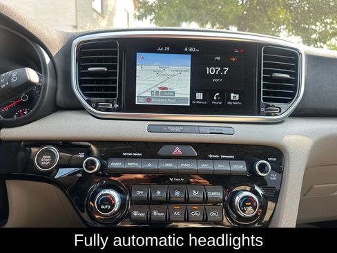 Used 2022 Kia Sportage EX w/ EX Technology Package FWD image 21