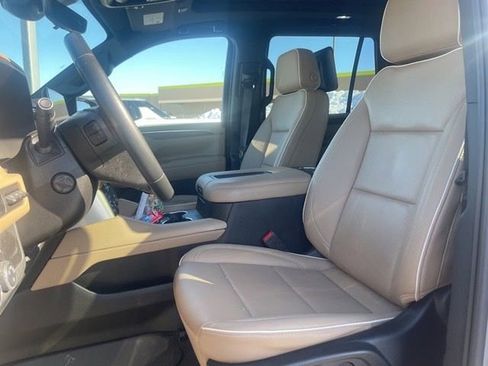 Certified 2023 Chevrolet Tahoe Premier w/ Premium Package 2 image 18