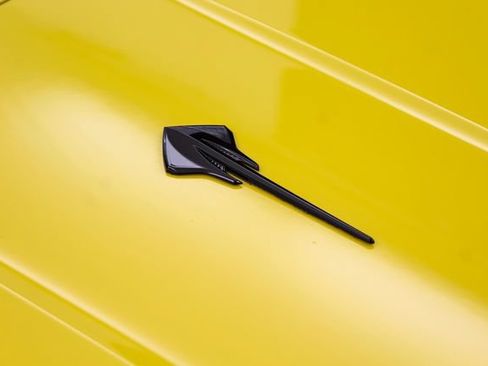 Used 2016 Chevrolet Corvette Stingray Convertible w/ 2LT Preferred Equipment Group RWD image 13