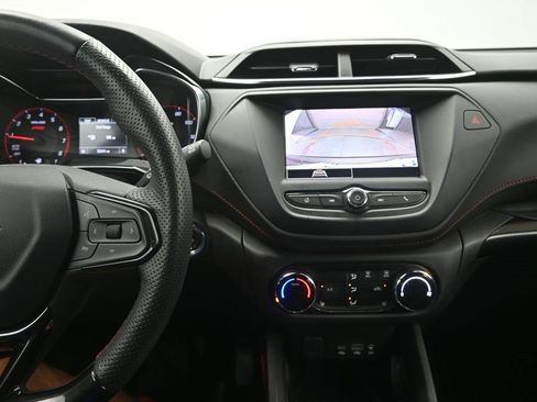 Used 2023 Chevrolet TrailBlazer RS FWD image 22
