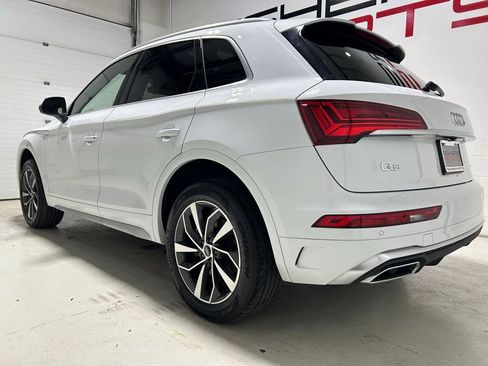 Used 2023 Audi Q5 2.0T Premium w/ Convenience Package AWD/4WD image 5