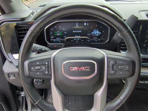 Used 2023 GMC Sierra 1500 SLE w/ X31 Off-Road Package image 22