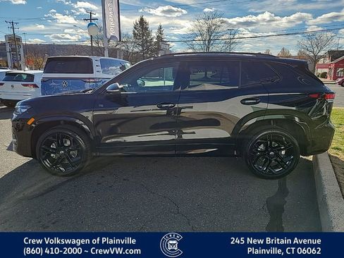 New 2026 Volkswagen Tiguan SE R-Line image 25