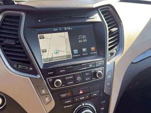 Used 2017 Hyundai Santa Fe Sport w/ 2.4L Tech Package 04 AWD/4WD image 13