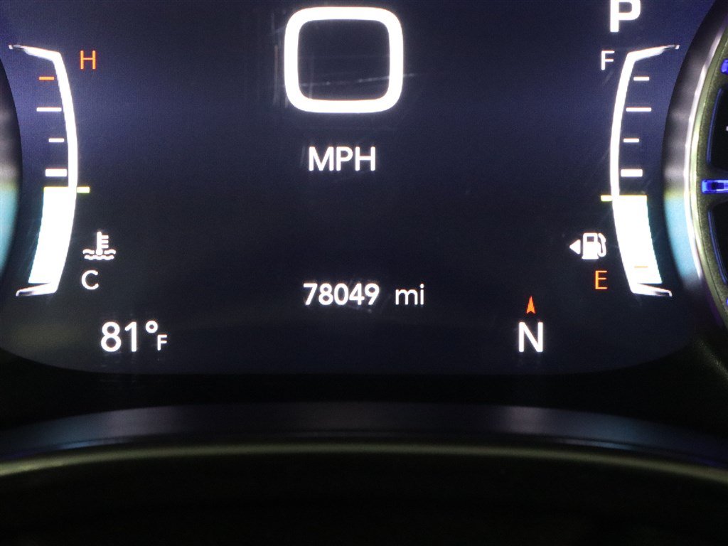 Used 2020 Chrysler Pacifica Limited FWD image 31