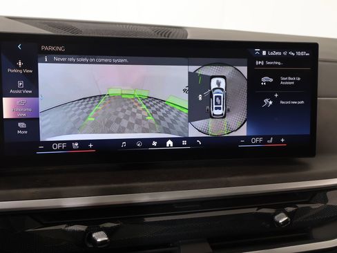 Used 2025 BMW X7 xDrive40i image 6