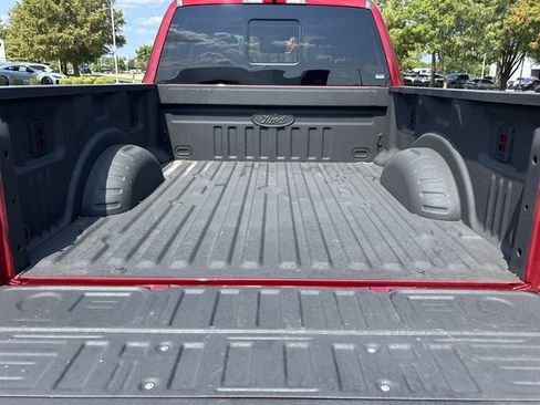 Used 2026 Ford F250 Lariat w/ Black Appearance Package AWD/4WD image 6