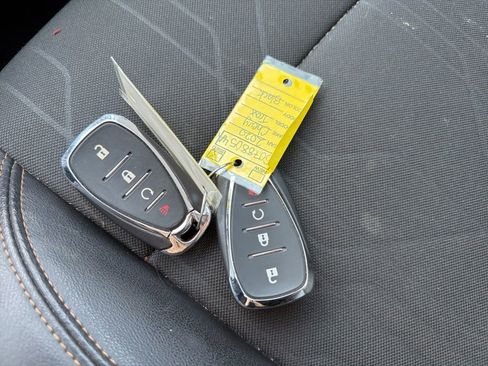 Used 2020 Chevrolet Trax LT w/ Redline Edition image 14