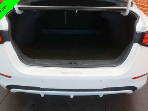 Certified 2023 Nissan Sentra SV w/ SV Premium Package FWD image 43