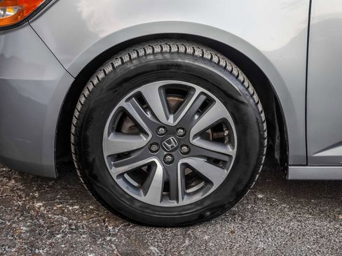 Used 2017 Honda Odyssey Touring image 12