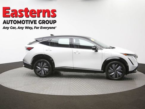 Used 2023 Nissan Ariya FWD image 39