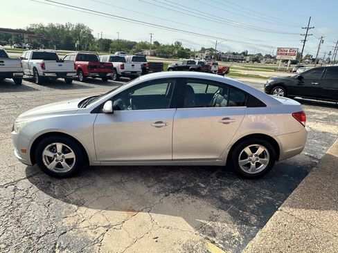Used 2011 Chevrolet Cruze LT FWD image 6