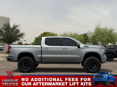 Used 2024 Chevrolet Silverado 1500 RST AWD/4WD image 4
