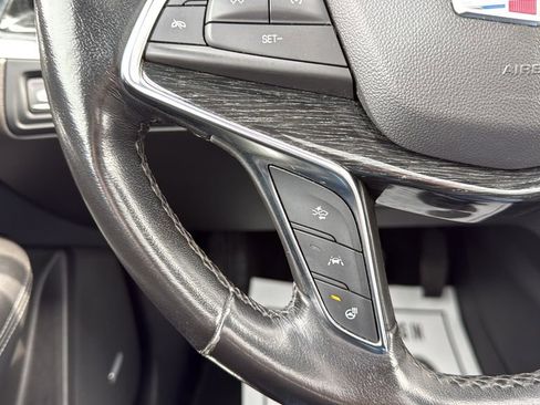 Used 2021 Cadillac XT5 Premium Luxury AWD/4WD image 18