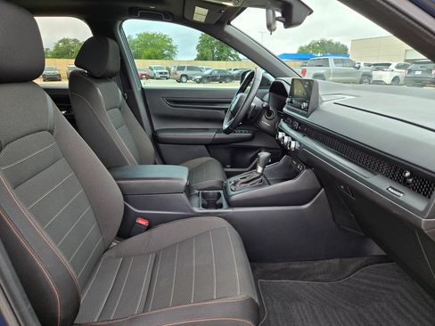 Used 2025 Honda CR-V Sport image 25
