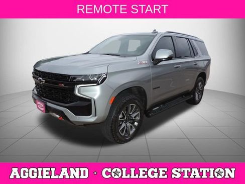 Used 2024 Chevrolet Tahoe Z71 w/ Luxury Package AWD/4WD image 8