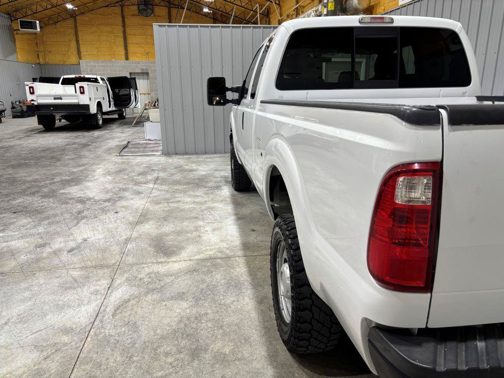 Used 2011 Ford F350 XL w/ Skid Plate Pkg AWD/4WD image 9