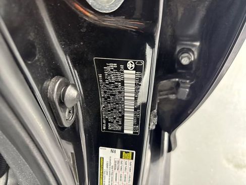 Used 2021 Toyota Corolla SE w/ Carpet Mat Package (TMS) FWD image 35