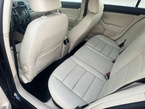 Used 2014 Volkswagen Jetta TDI image 19