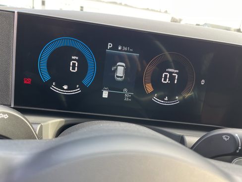 Used 2025 Hyundai Tucson XRT image 32