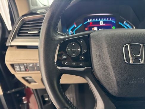 Certified 2021 Honda Odyssey Touring image 11