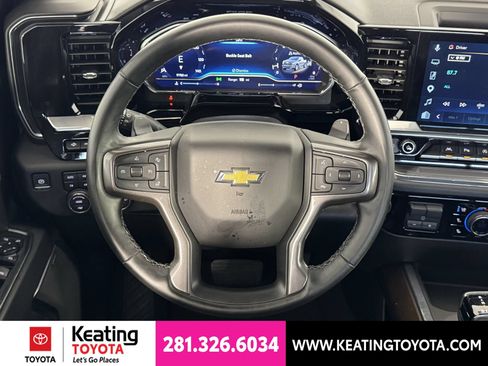 Used 2024 Chevrolet Silverado 1500 High Country w/ Technology Package AWD/4WD image 28
