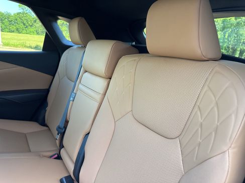 Used 2025 Lexus RX 350 FWD w/ Technology Package image 19