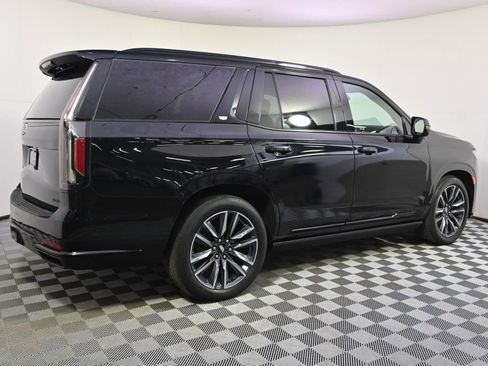 Used 2023 Cadillac Escalade Sport Platinum image 7