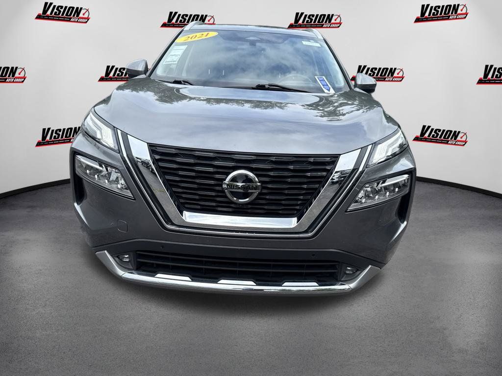 Used 2021 Nissan Rogue Platinum AWD/4WD image 2