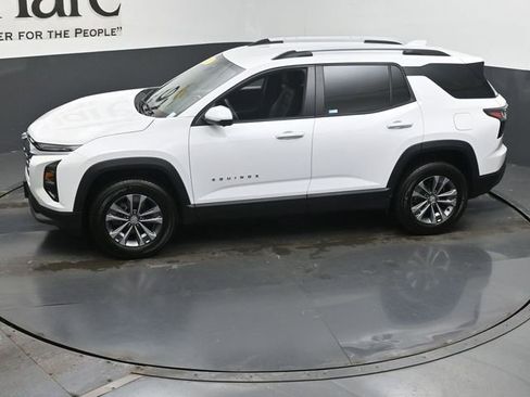 Used 2025 Chevrolet Equinox LT w/ Convenience Package II image 58