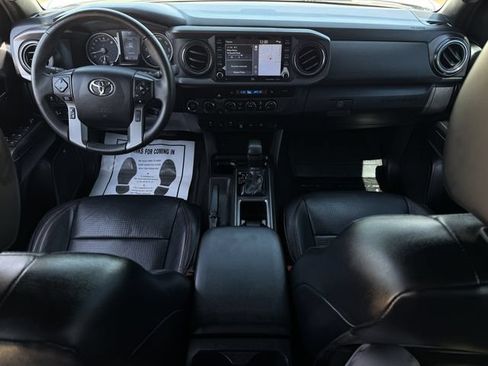 Used 2021 Toyota Tacoma TRD Pro AWD/4WD image 10
