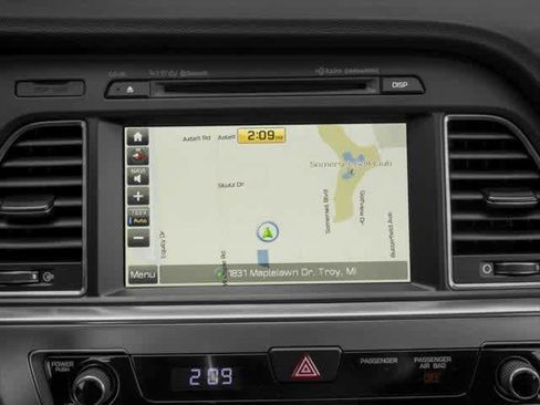 Used 2017 Hyundai Sonata Limited w/ Tech Package 03 image 12