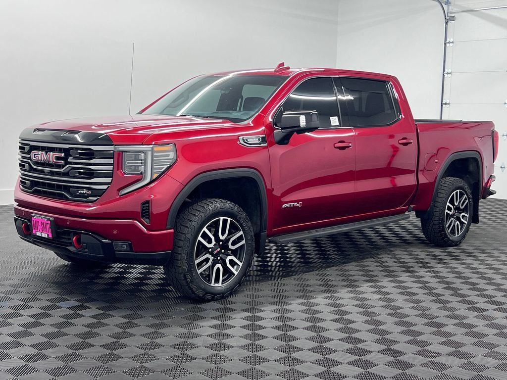 Used 2025 GMC Sierra 1500 AT4 w/ AT4 Premium Package AWD/4WD image 1