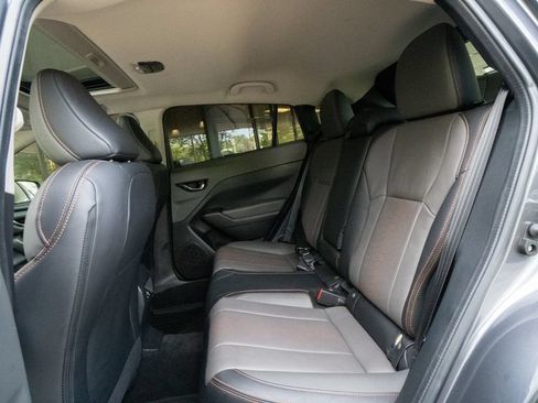 Certified 2025 Subaru Crosstrek 2.5i Limited AWD/4WD image 15