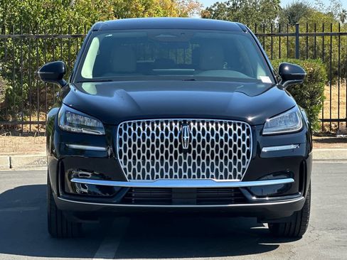 New 2025 Lincoln Corsair Premiere w/ Equipment Group 101A image 11