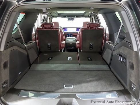 Certified 2026 Cadillac Escalade Sport w/ LPO, ONYX Package image 26