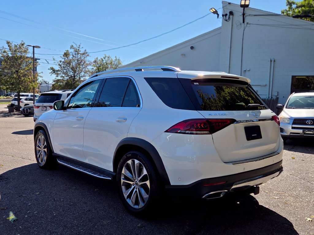 Used 2023 Mercedes-Benz GLE 350 4MATIC w/ Premium Package image 4