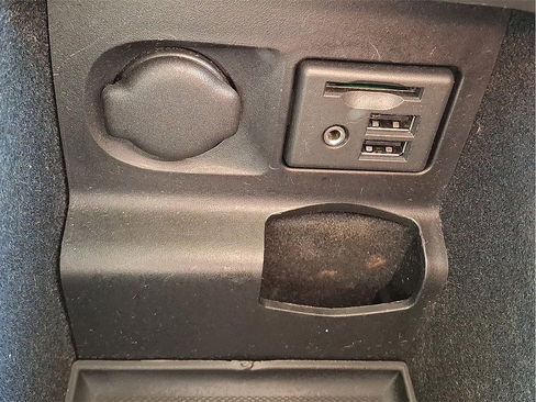 Used 2015 Cadillac XTS Luxury w/ Driver Awareness Package image 28