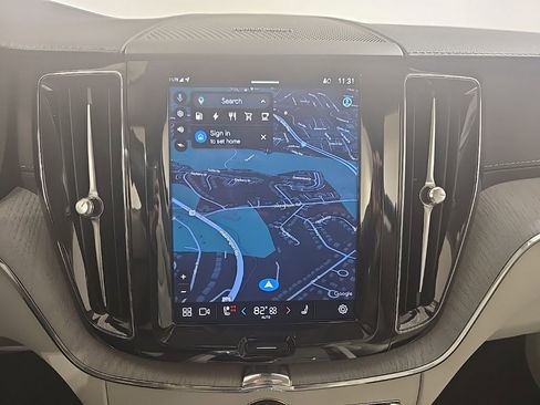 Used 2024 Volvo XC60 T8 Ultimate w/ Protection Package Premier image 16