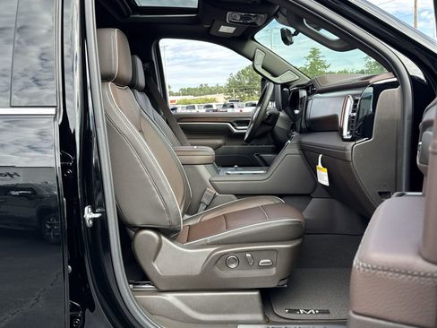 Used 2026 GMC Sierra 2500 Denali w/ Technology Package AWD/4WD image 33