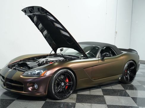 Used 2006 Dodge Viper SRT-10 image 25